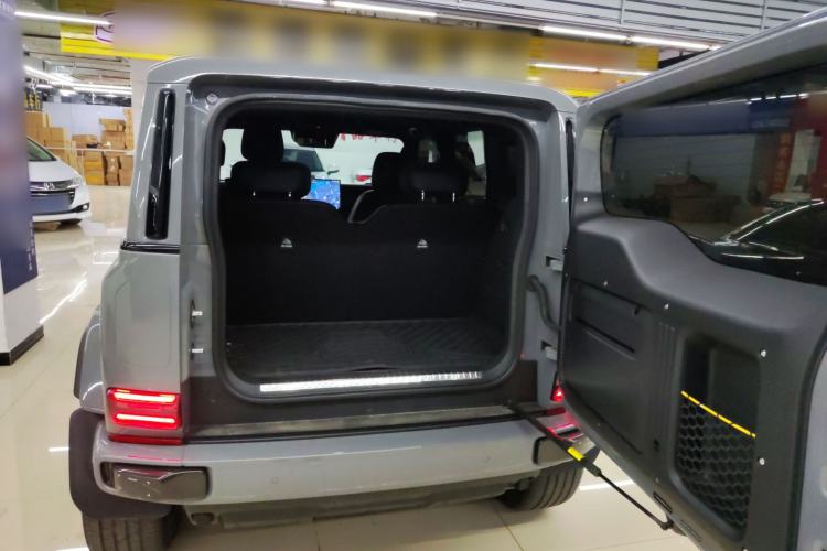 Used iCAR V23 2025 501 Four-Wheel Drive Intelligent Driving Version Trunk