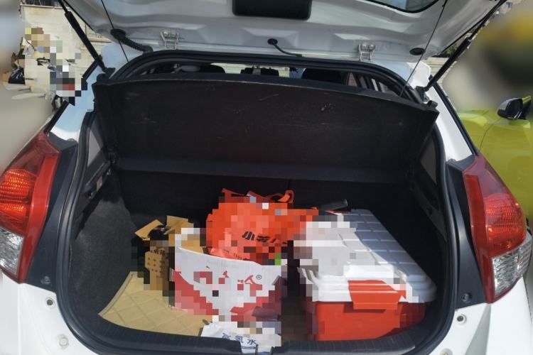 Used Toyota YARiS L Zhi Xuan 2015 1.5E Automatic Charm Edition
