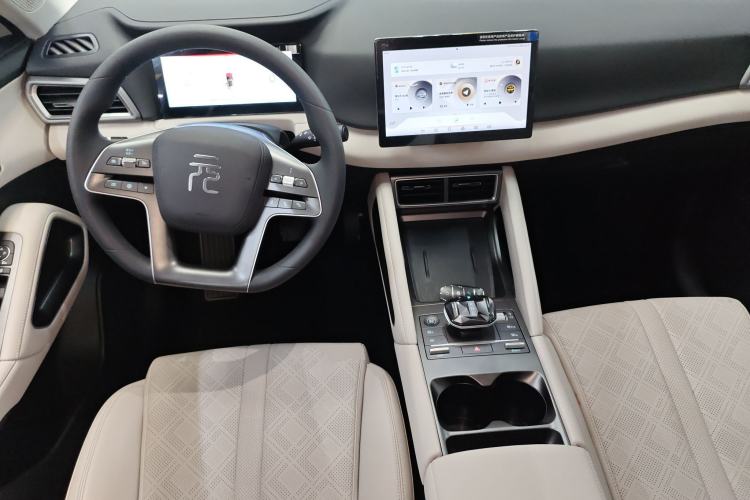 Used BYD Yuan UP 2024 401 km Active Version