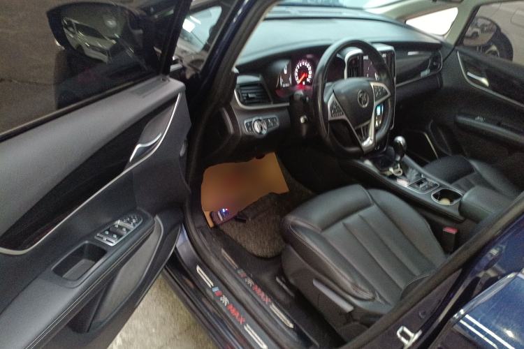 Used BYD Song MAX 2017 1.5T Automatic Smart Connect Elite 7-Seater
