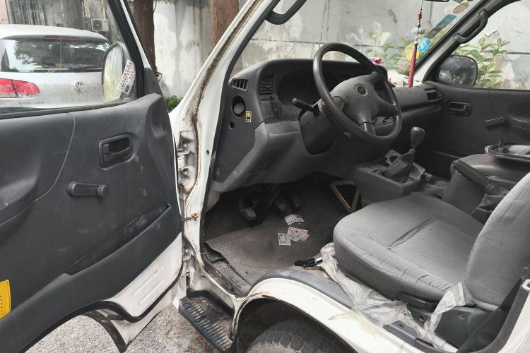 Used Jinbei Hiace 2014 2.0L 5th Generation Kuaiyunwang Business Version 4G19