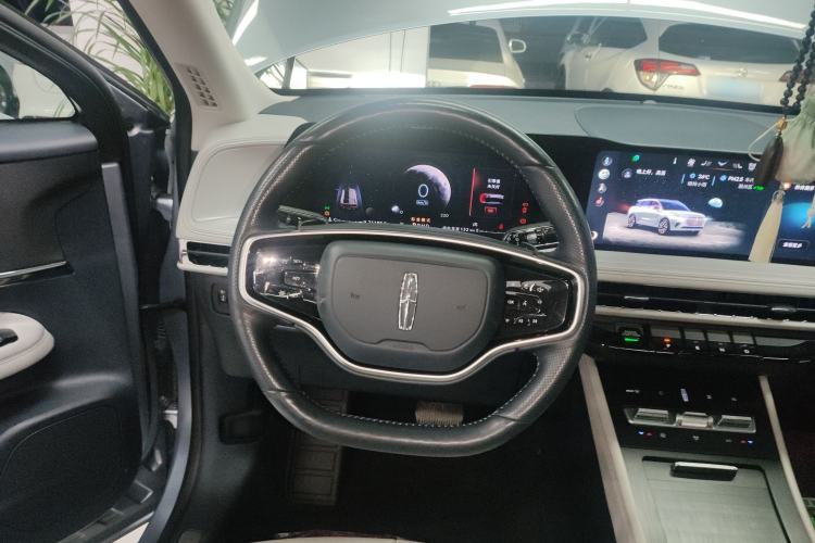 Used Lincoln Corsair 2023 2.0T Two-Wheel Drive Luxury Edition