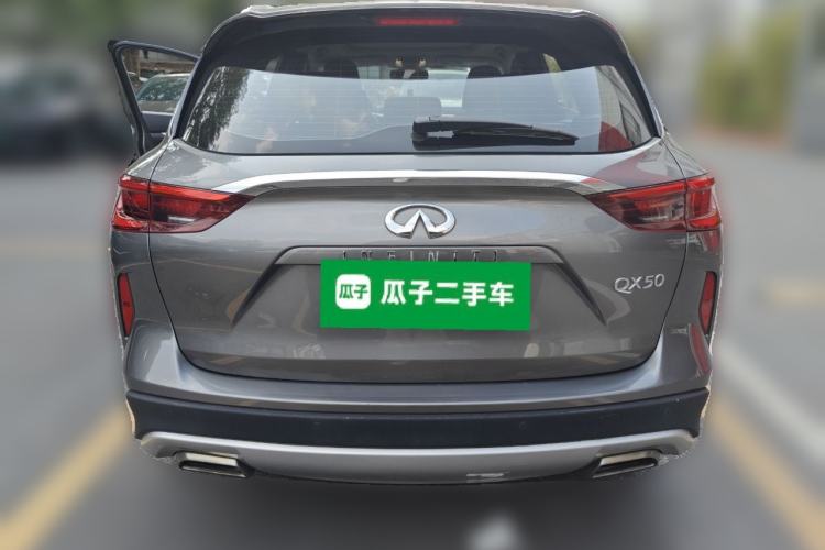 Used Infiniti QX50 2018 2.0T Two-Wheel Drive Fashion Edition
