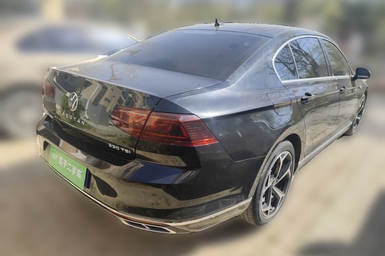 Used Volkswagen Magotan 2023 2 Million Units Commemorative Edition 330TSI DSG Luxury Version Rear Right 45 Deg