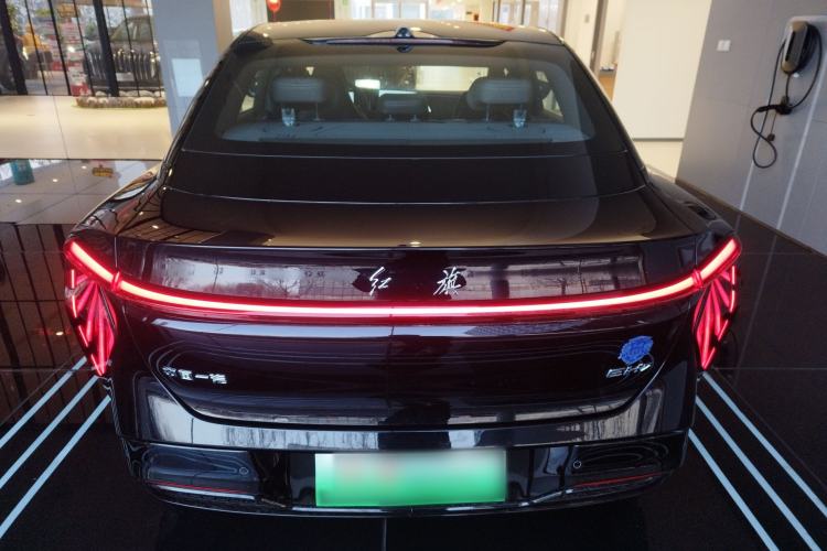 Used Hongqi EH7 2025 600 Smart Selection Edition
