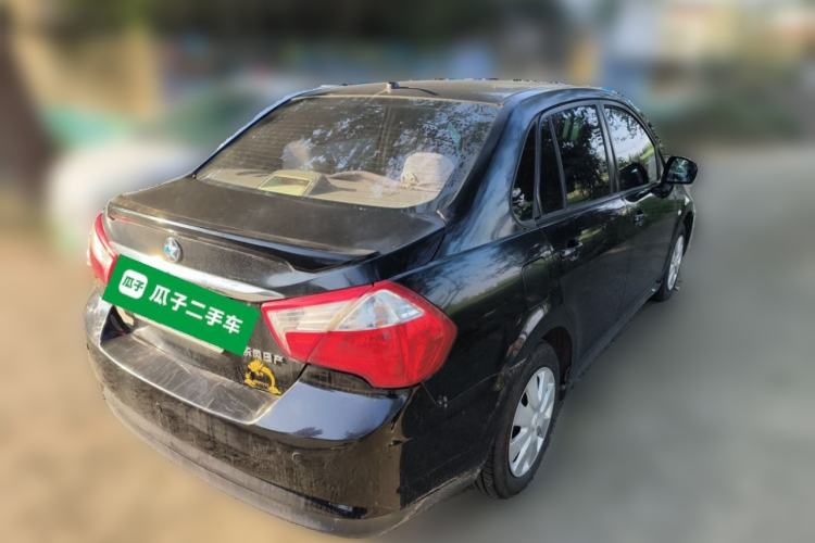 Used Venucia D50 2013 1.6L Automatic Fashion Edition