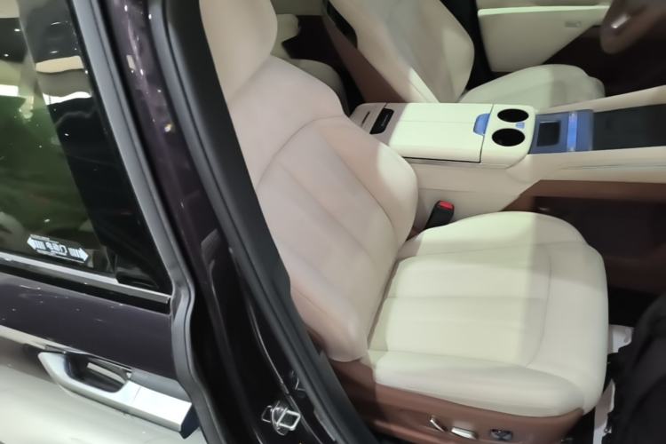 Used BYD Xia 2025 DM-i 1.5T 180km Excellence Model
