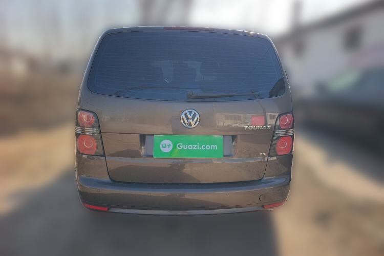 Used Volkswagen Touran 2015 1.4T DSG Comfort Edition 5 Seats Rear