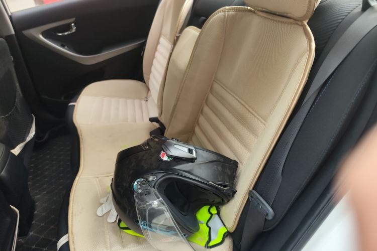 Used Hyundai Elantra (5th Generation / Langdong) 2013 1.6L Automatic Leading Model Left Rear Seat