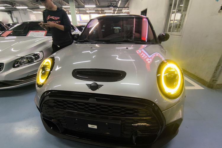 Used MINI 2023 Updated 2.0T COOPER S Racing Driver Front