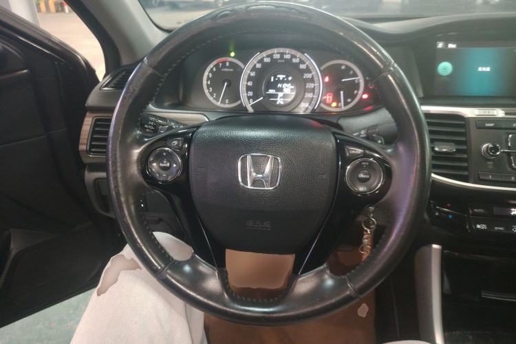 Used Honda Accord 2016 2.4L Comfort Edition Steering Wheel