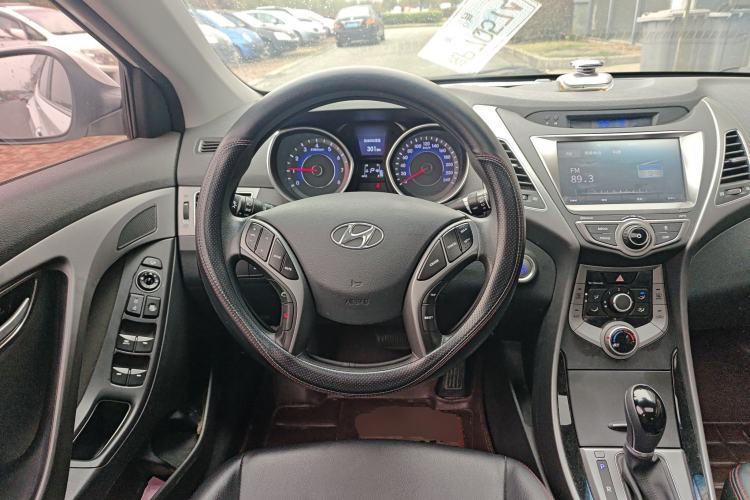 Used Hyundai Elantra (5th Generation / Langdong) 2016 1.6L Automatic Prestige Model Steering Wheel