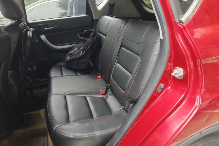 Used CHANGAN CS35 2015 1.6L Automatic Luxury Model China IV Standard Left Rear Seat