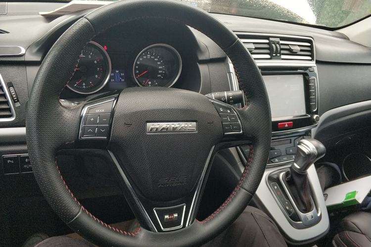 Used Haval H6 2015 Sport Edition 1.5T Automatic Two-Wheel Drive Luxury Model
