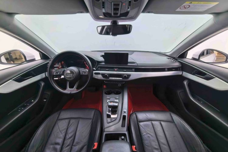Used Audi A4L 2019 40 TFSI Fashion Version China V