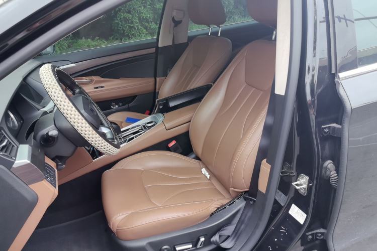 Used Geely Auto Emgrand GT 2017 1.8T Luxury Model Left Front Seat