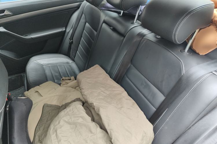 Used Volkswagen Lavida 2017 230TSI DSG Comfort Edition Left Rear Seat