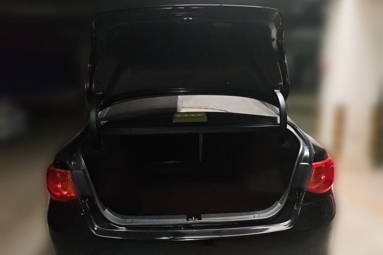 Used Toyota Reiz 2010 2.5S Fengdu Jinghua Edition Trunk