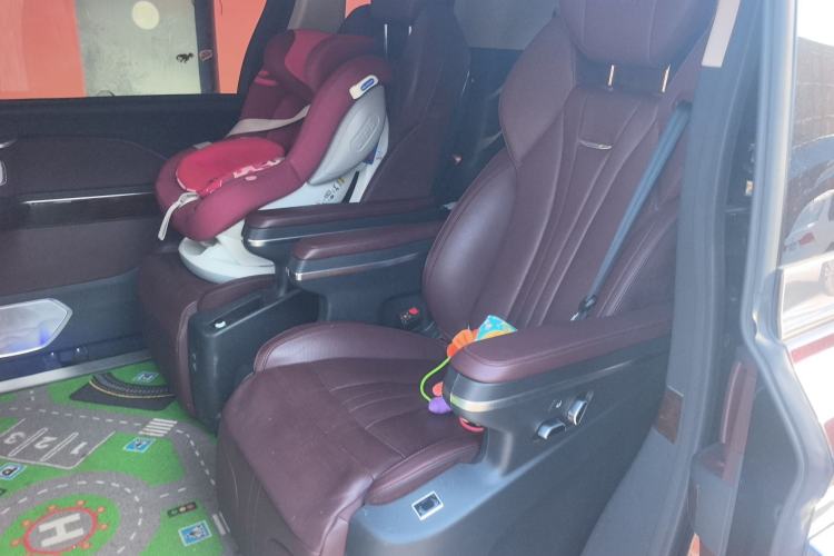 Used Hongqi HQ9 2023 2.0T Smart Connect Flagship Edition
