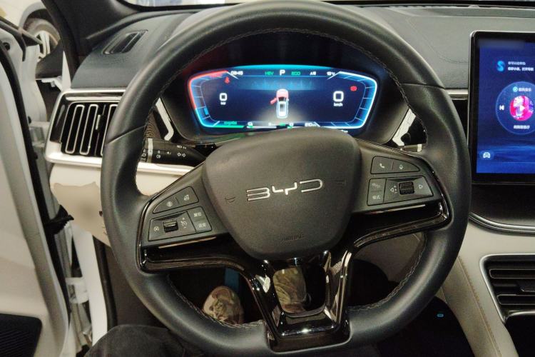 Used BYD Song PLUS New Energy 2024 HONOR Edition DM-i 110km Flagship Model Steering Wheel