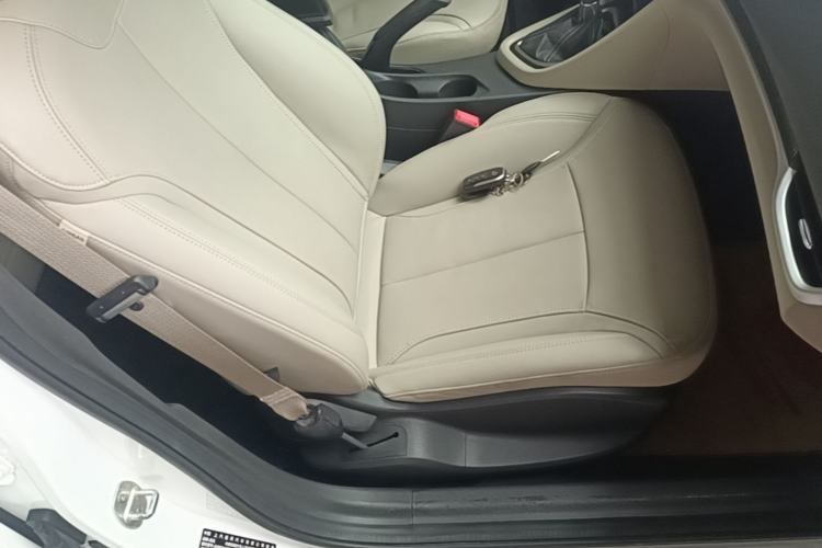 Used Buick GT 2019 15T Dual-Clutch Connected Elite Version China V Standard
