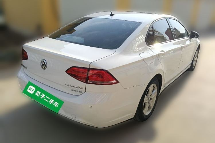 Used Volkswagen Lamando 2018 230TSI DSG Fashion Edition Rear Right 45 Deg