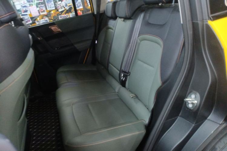 Used iCAR 03 2024 501km Two-Wheel Drive Long-Range Version Left Rear Seat