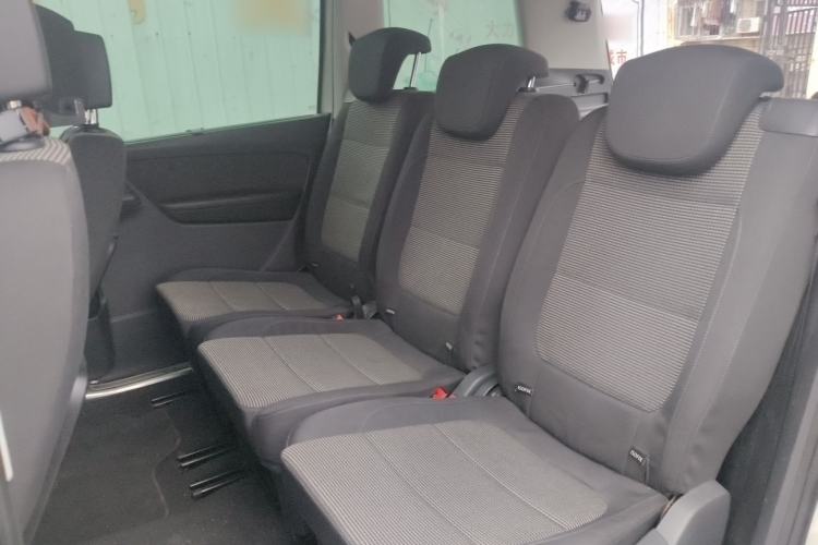 Used Volkswagen Sharan 2013 1.8TSI Standard Model Euro IV Left Rear Seat