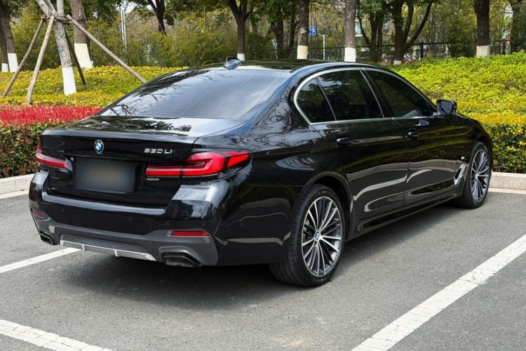 Used BMW 5 Series 2022 530Li Leading Model M Sport Package
