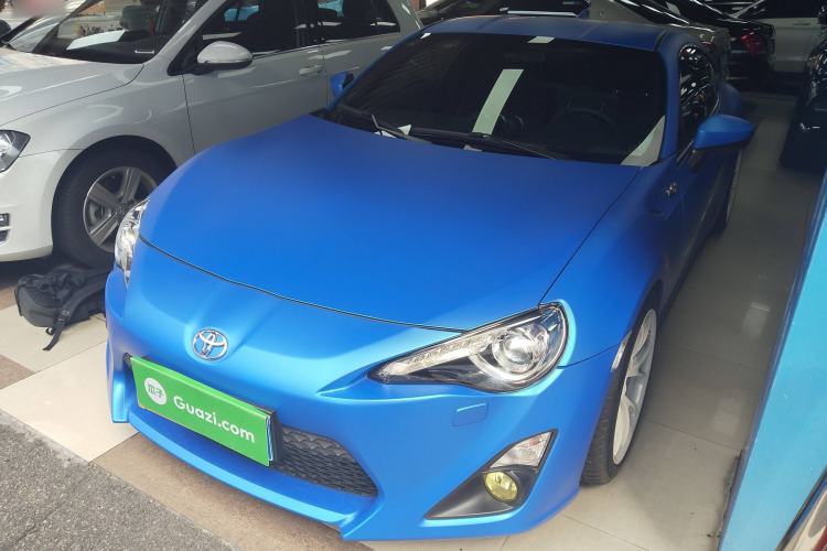 Used Toyota 86 2014 2.0L Manual Luxury Version
