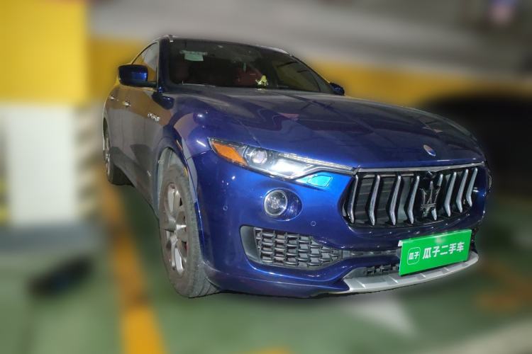 Used Maserati Levante  Front Right 45 Deg