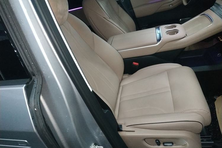 Used XPeng X9 2024 610 Long-Range Pro
