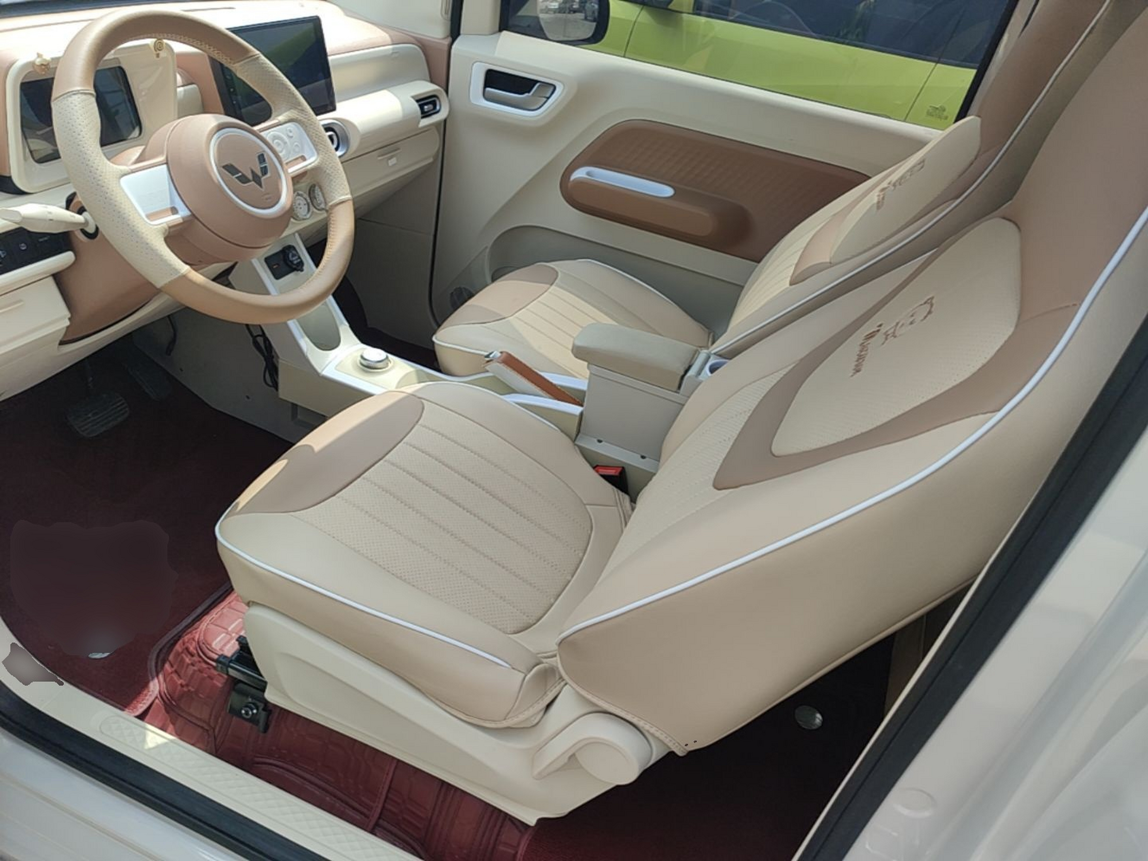 Interior delantero