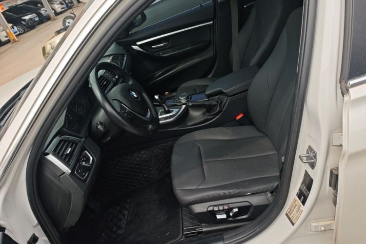 Used BMW 3 Series 2017 320Li Fashion Model
