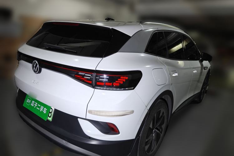 Used Volkswagen ID.4 CROZZ 2024 PURE+ model
