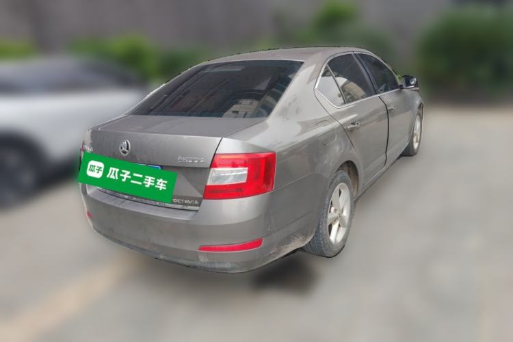 Used Skoda Octavia 2015 1.6L Manual Yijie Edition