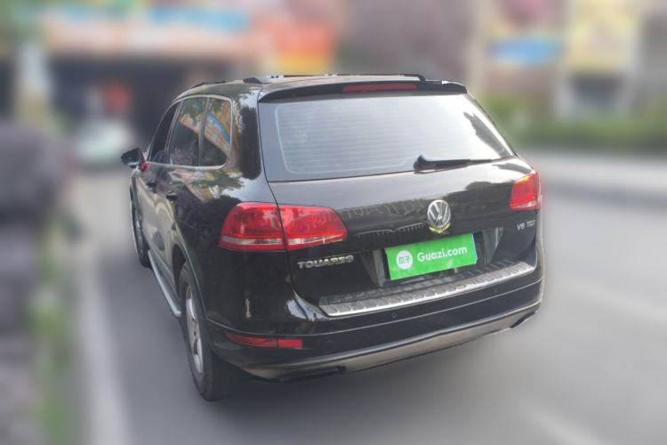 Used Volkswagen Touareg 2011 3.0 TDI Diesel Comfort Version Rear Left 45 Deg