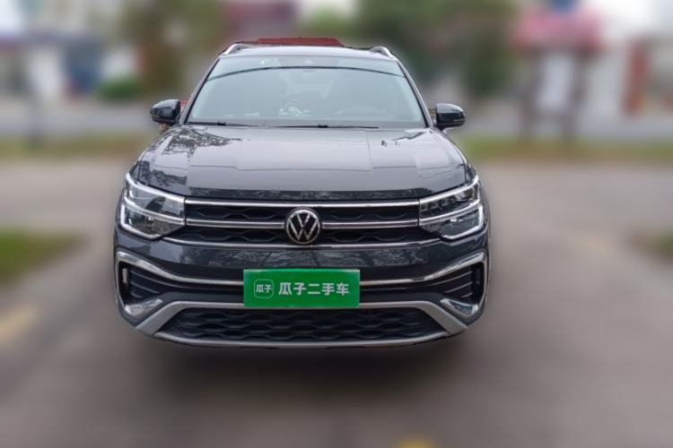 Used Volkswagen Tharu 2023 300TSI Two-Wheel-Drive Full Moon Edition Front