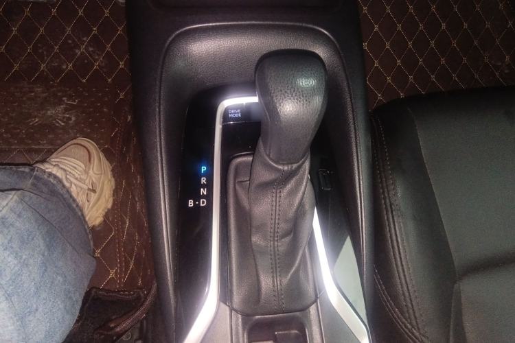 Used Toyota Levin 2022 Dual-Motor 1.8H E-CVT Leading Edition
