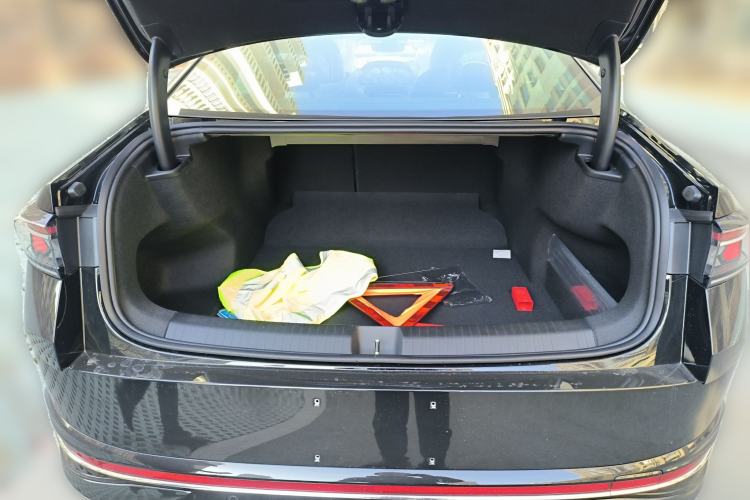 Used Volkswagen Magotan 2026 380TSI DSG Prestige Package—Daimai Package
