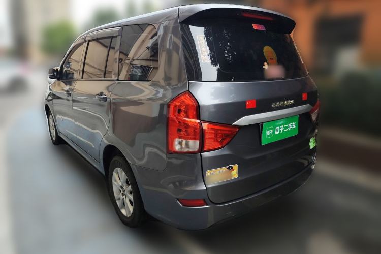 Used SWM X2 2021 1.5L Manual Business Version 7 Seats