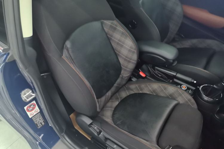 Used MINI 2016 1.5T COOPER SEVEN