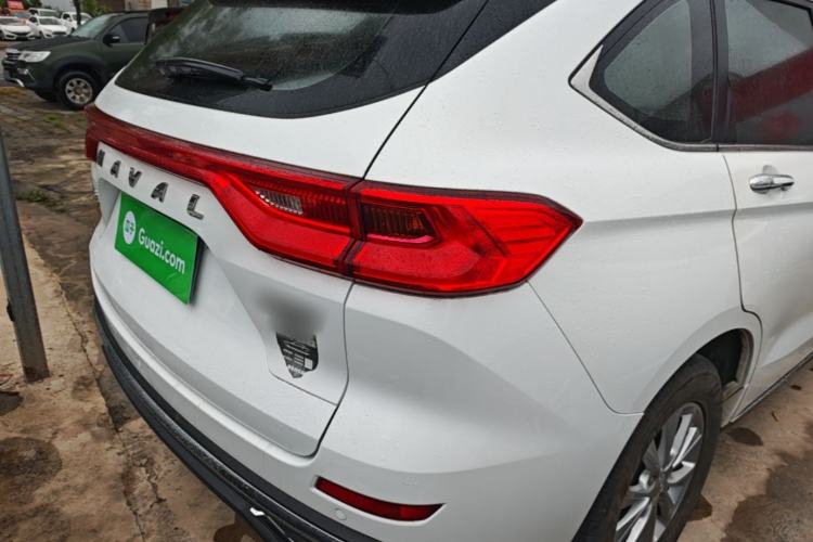 Used Haval M6 2021 PLUS 1.5T DCT Luxury Smart Connectivity Model
