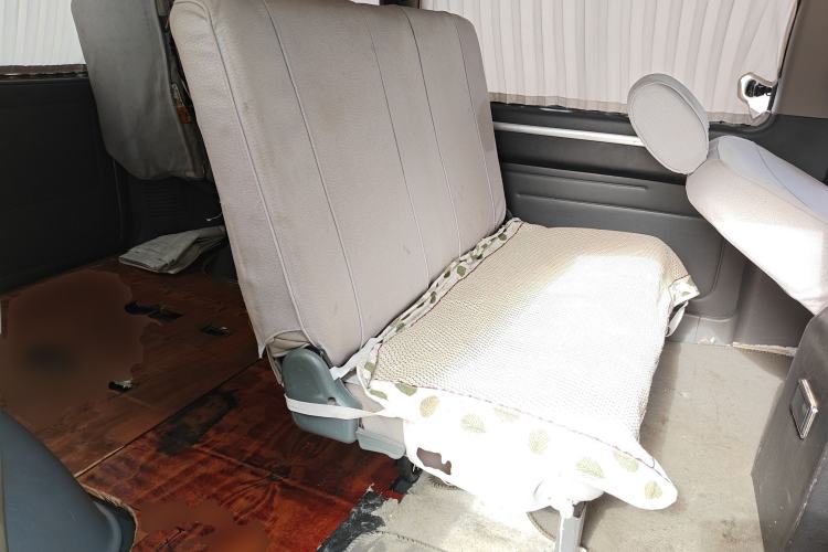 Used FORTHING Lingzhi 2014 V3 1.5L 7-Seater Standard Model II Left Rear Seat