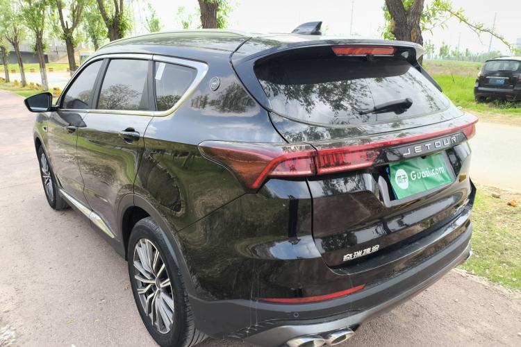 Used JETOUR X70 PLUS 2023 1.5T DCT Brave PLUS 5-Seater Exterior 2