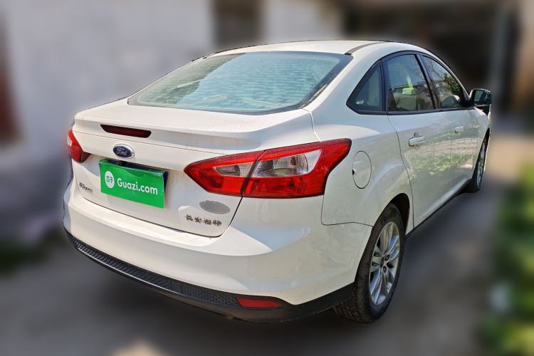 Used Ford Focus 2012 Sedan 1.6L Manual Comfort Model