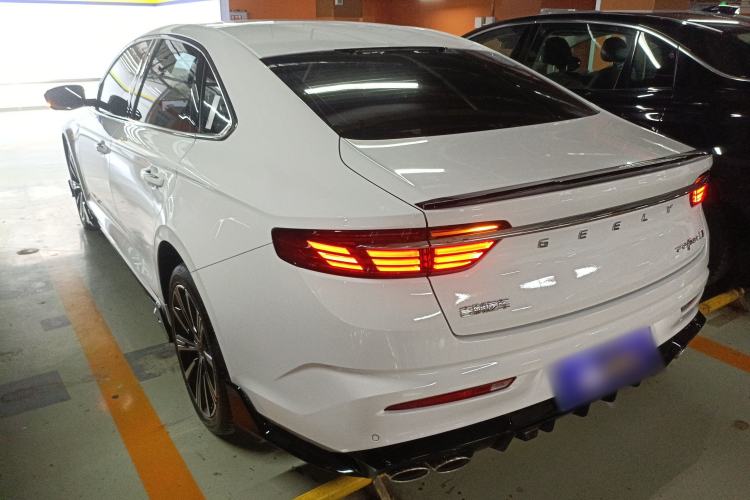 Used Geely Auto Preface 2025 Dongfang Yao 1.5TD Kunlun Edition
