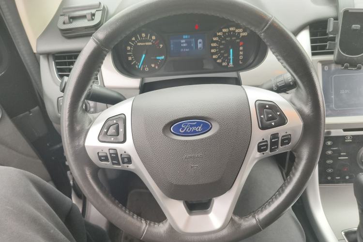 Used Ford Edge 2012 2.0T Elite Edition Steering Wheel