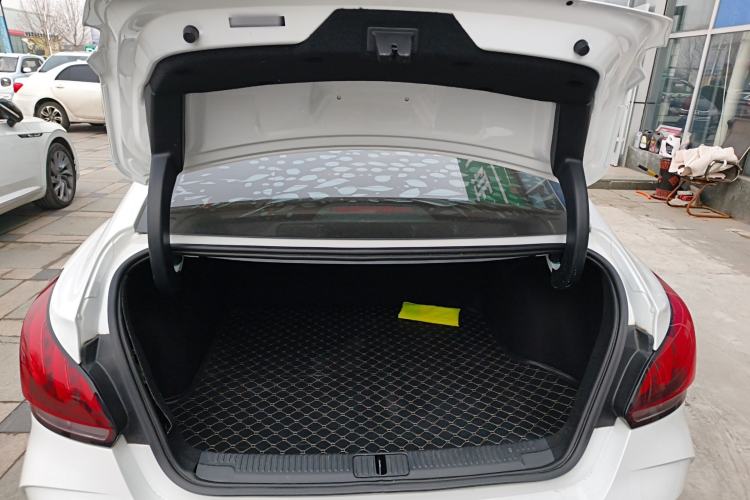 Used MG 5 2023 180 DVVT CVT Luxury Edition