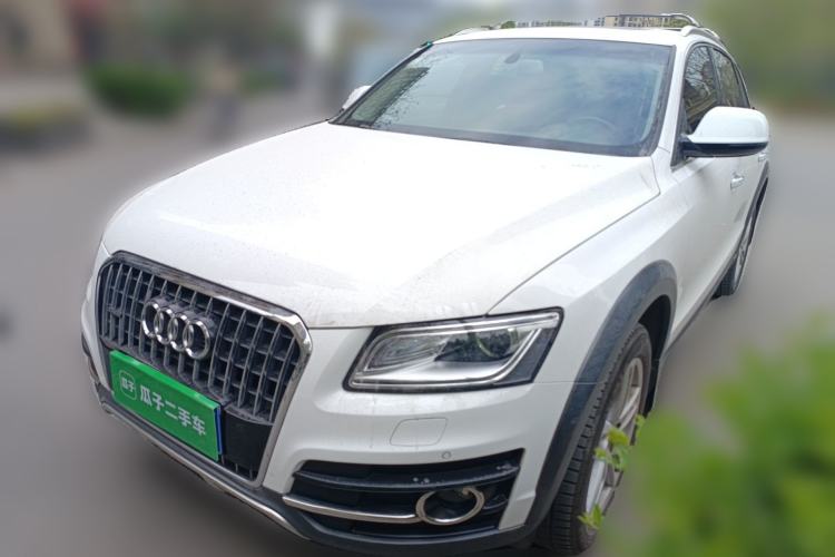 Used Audi Q5 2018 Collector's Edition 40 TFSI Technology Model